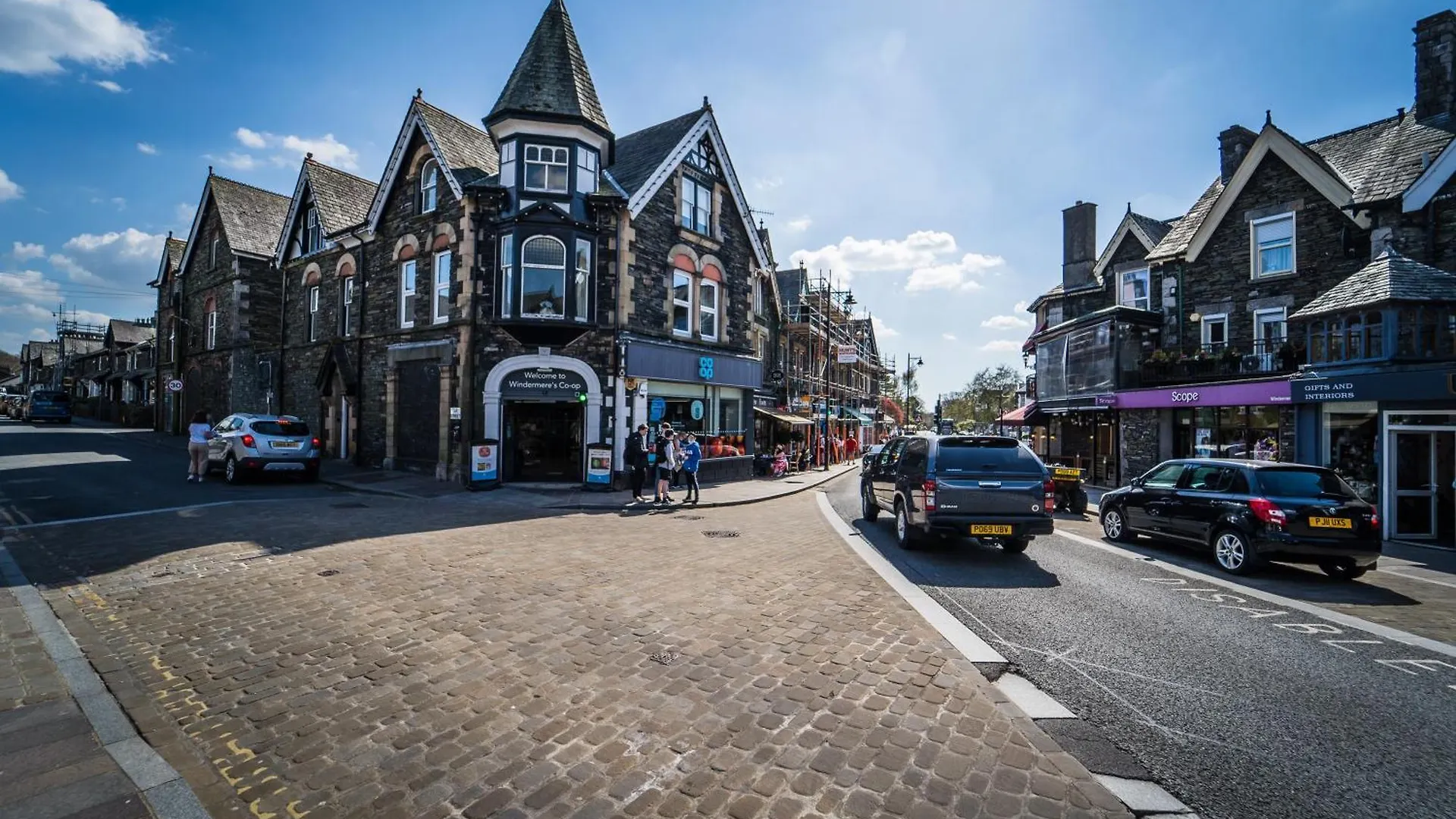 Apartment Couples Getaway In Windermere, Ground Floor Flat With Parking *