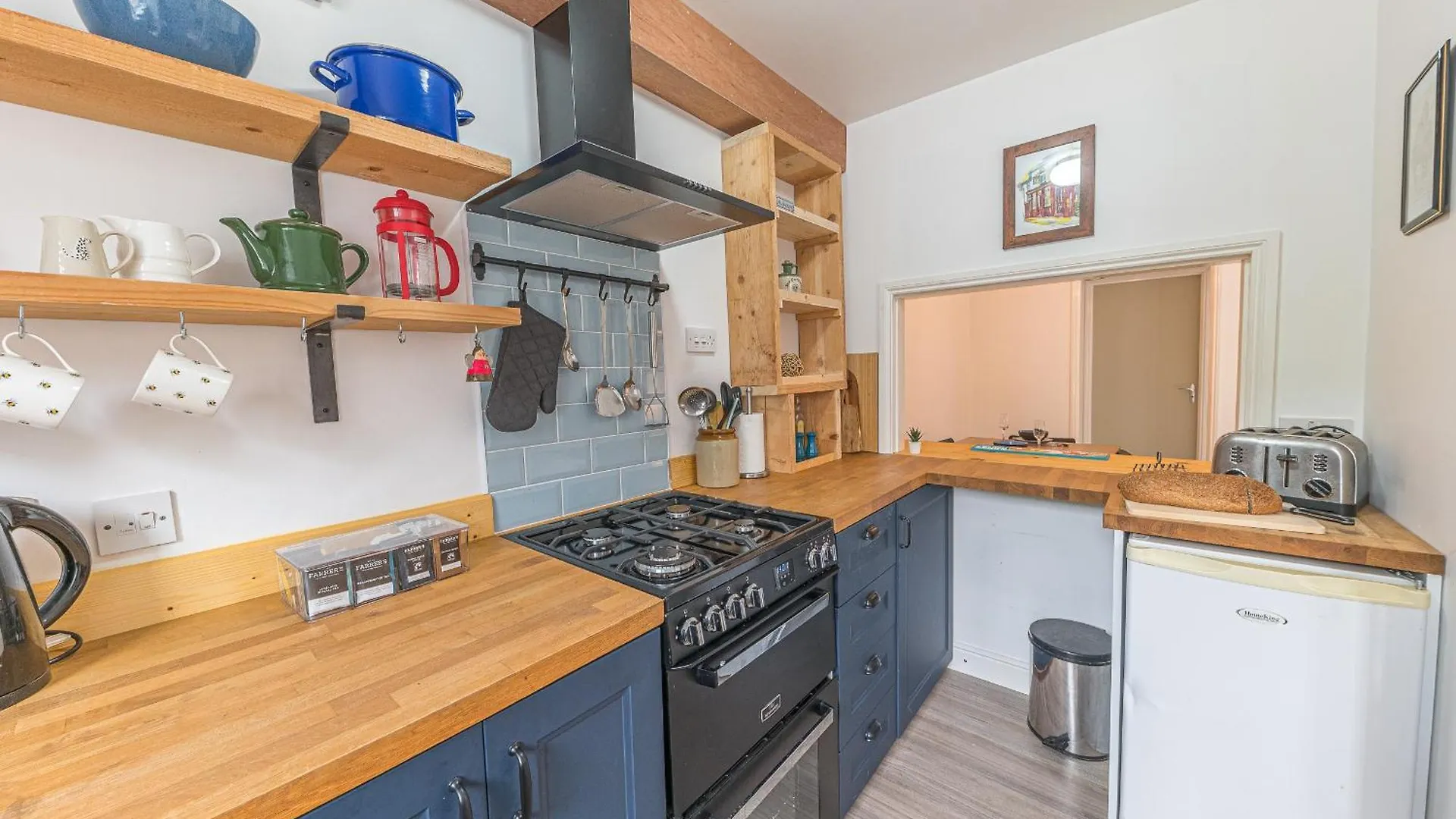 Couples Getaway In Windermere, Ground Floor Flat With Parking *