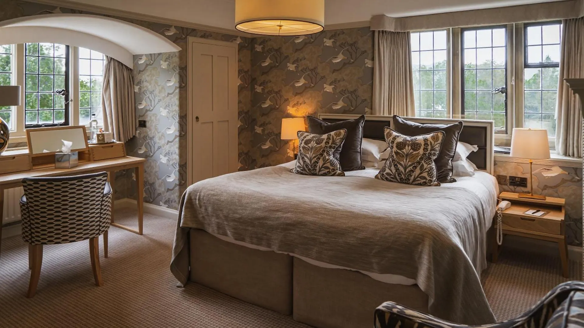 Cragwood Country House