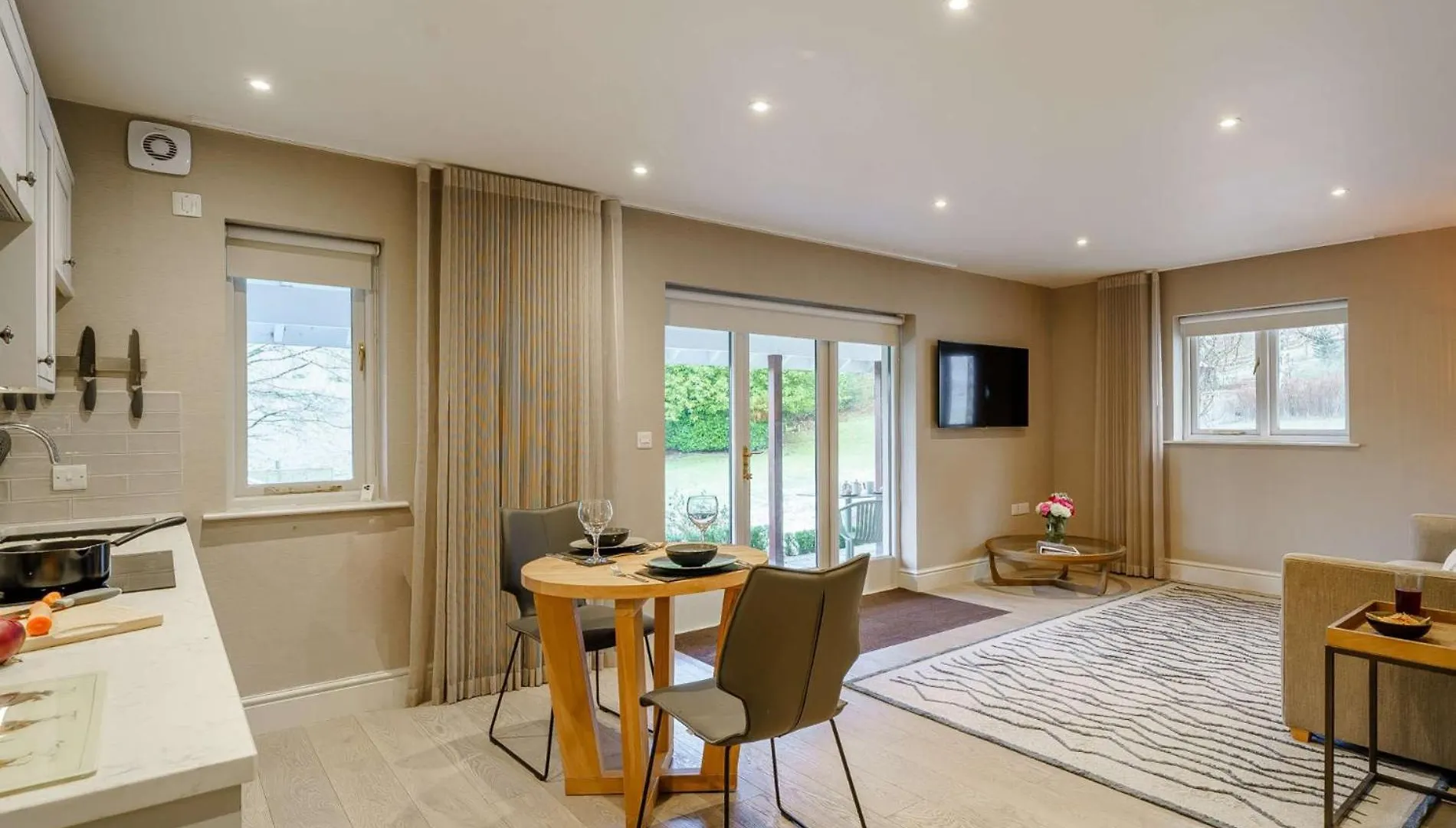 1 Bed In 90636 Holiday home