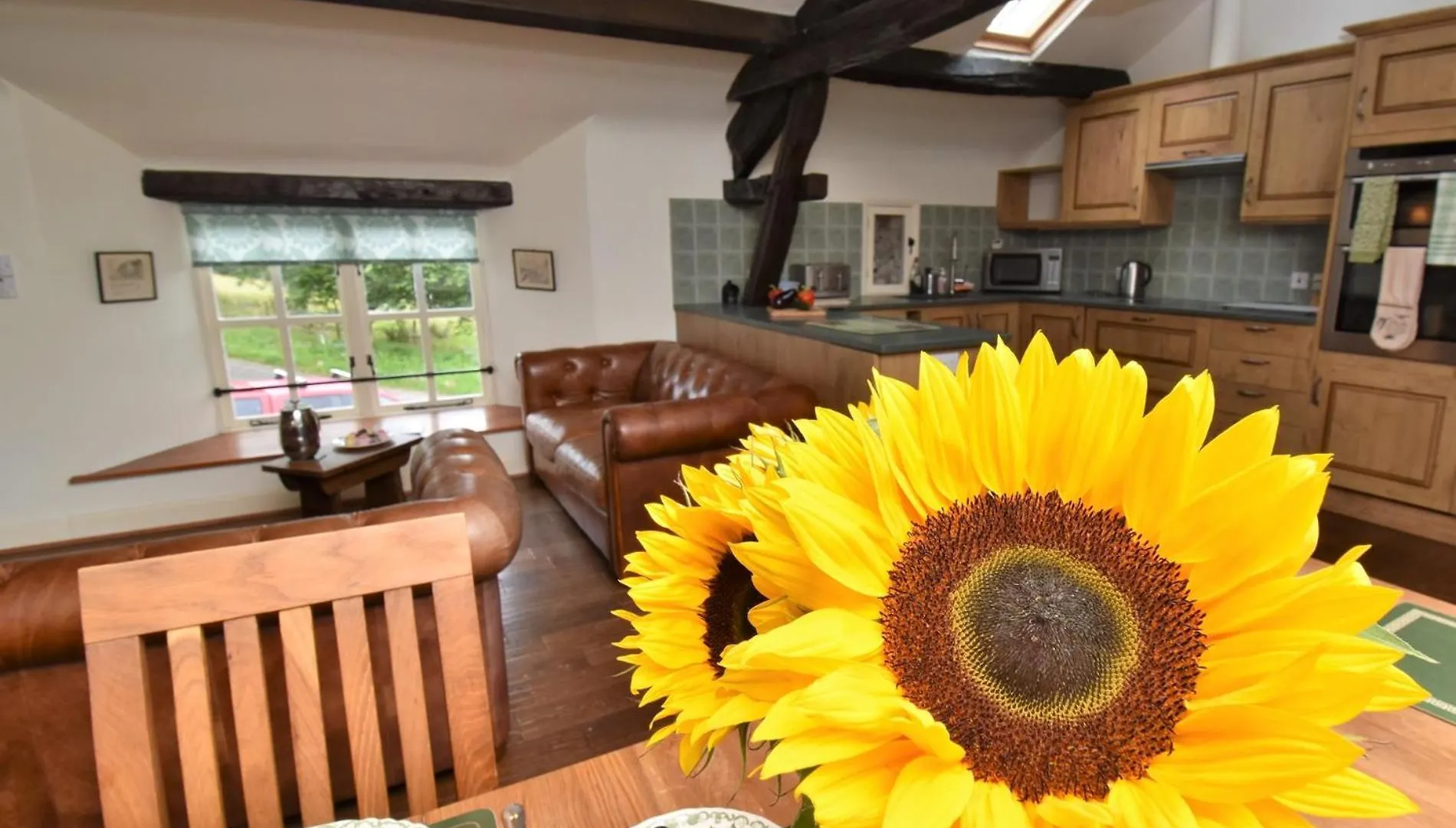 2 Bed In Eskdale Sz487 Holiday home