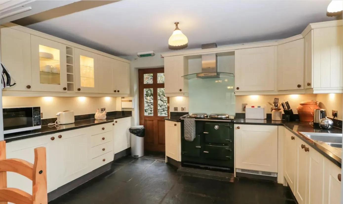 Scandale Ambleside