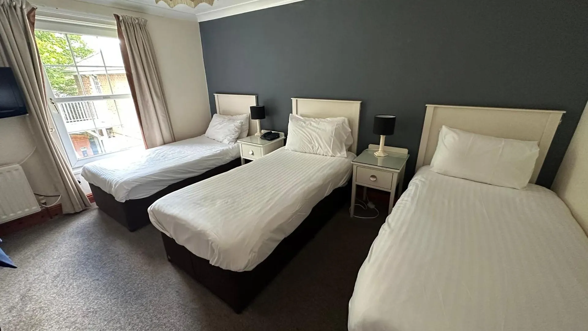 The Gables 3*