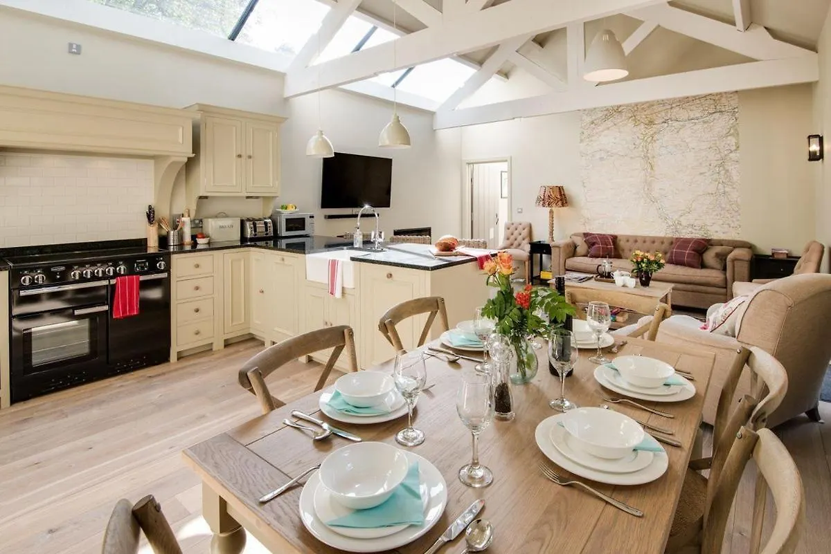 Williamston Barn & Cowshed *