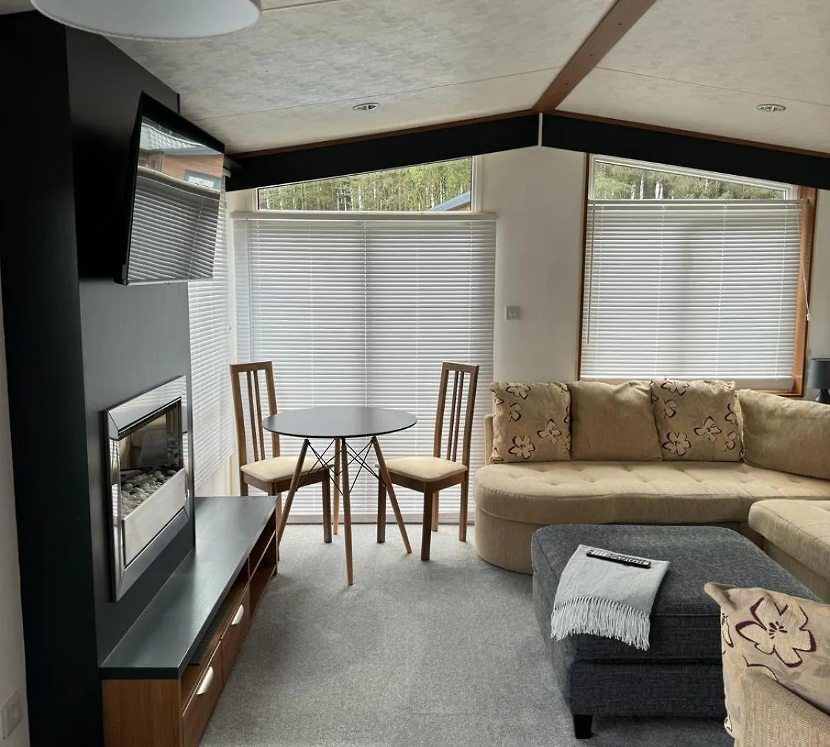 Woodside, Meadows Retreat, Cockermouth * Plumbland