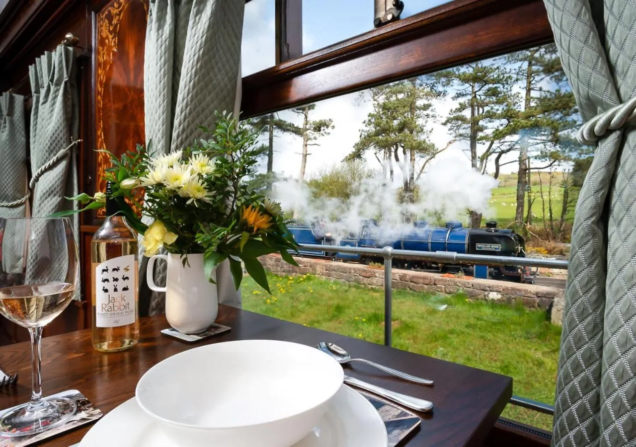 Esk Pullman Carriage Holiday home