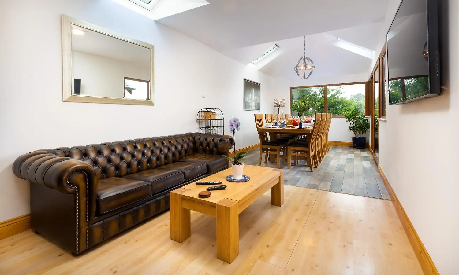 Tatil Evi View From Within, Bowness - Dog Friendly With Hot Tub *