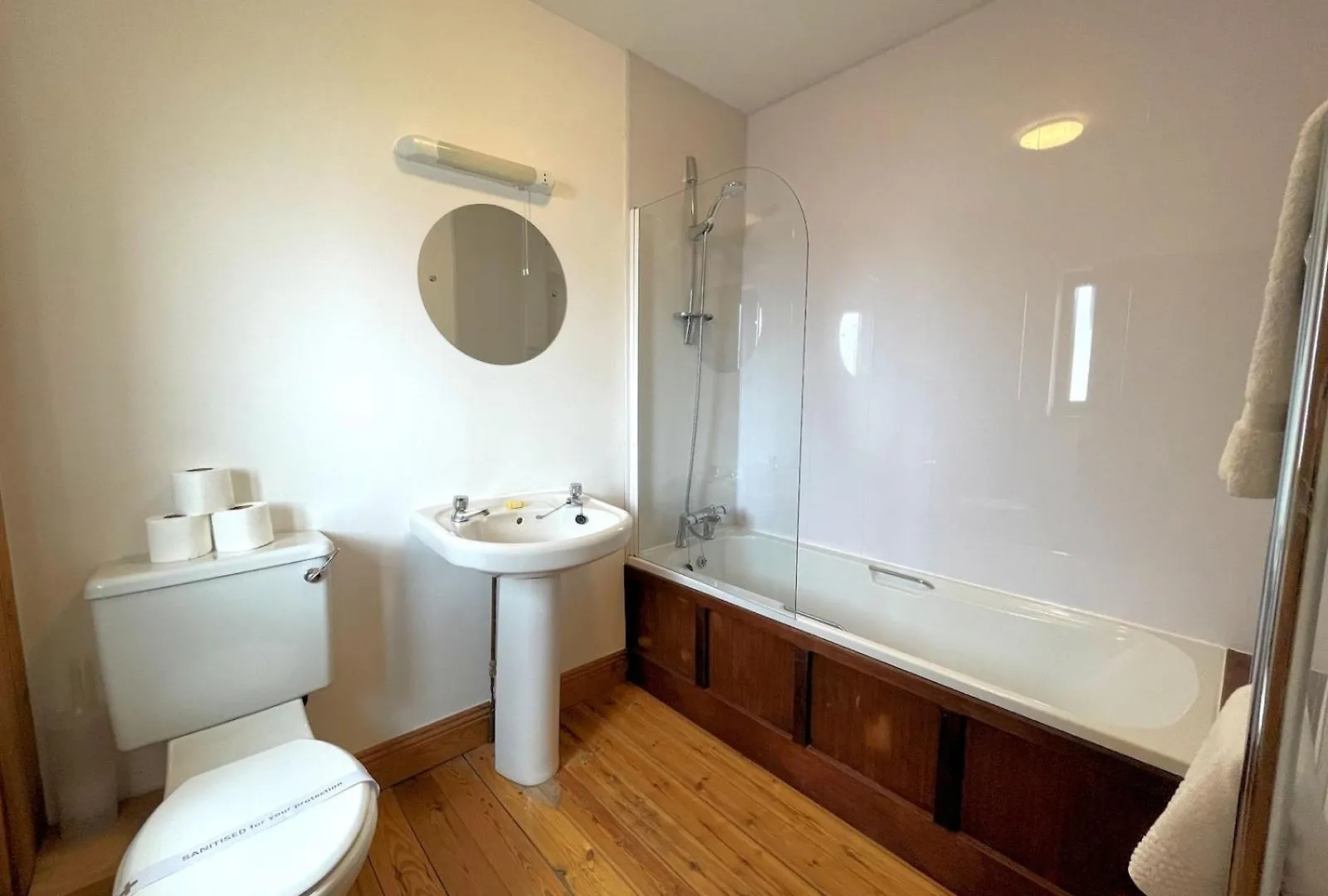 Pass The Keys Spectacular 7br House Hot Tub And Gardens In Gretna