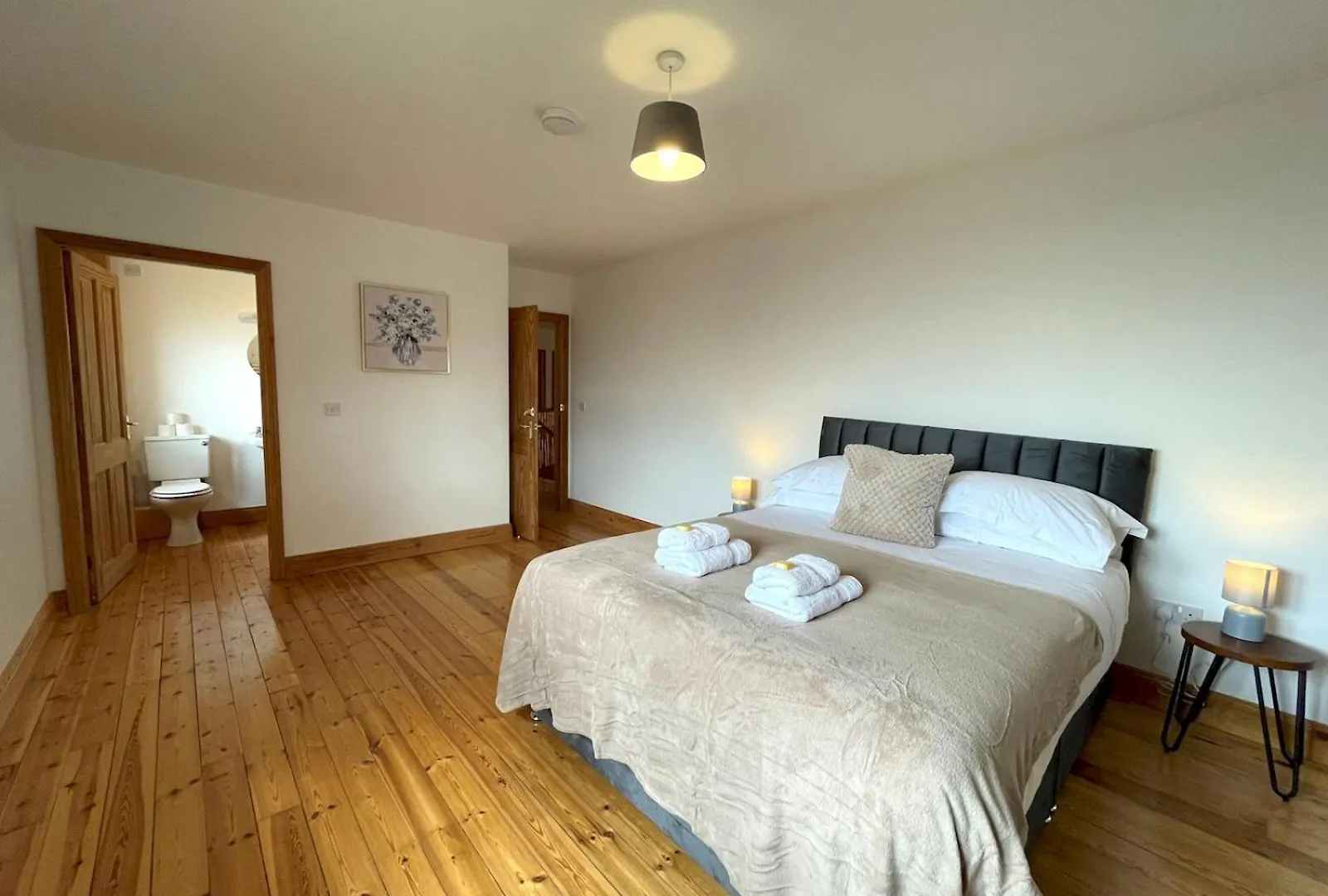 Pass The Keys Spectacular 7br House Hot Tub And Gardens In Gretna Holiday home *