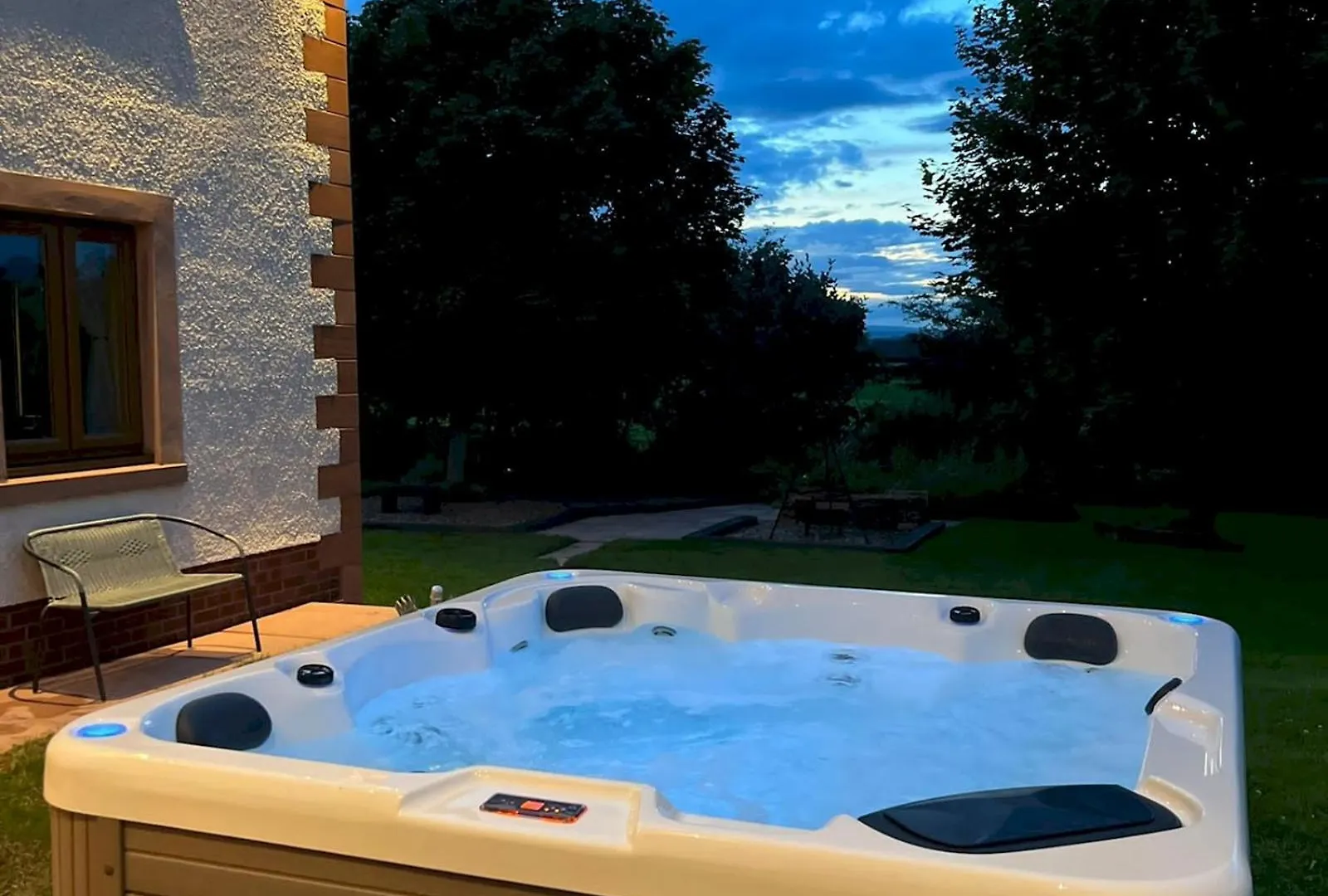 Pass The Keys Spectacular 7br House Hot Tub And Gardens In Gretna