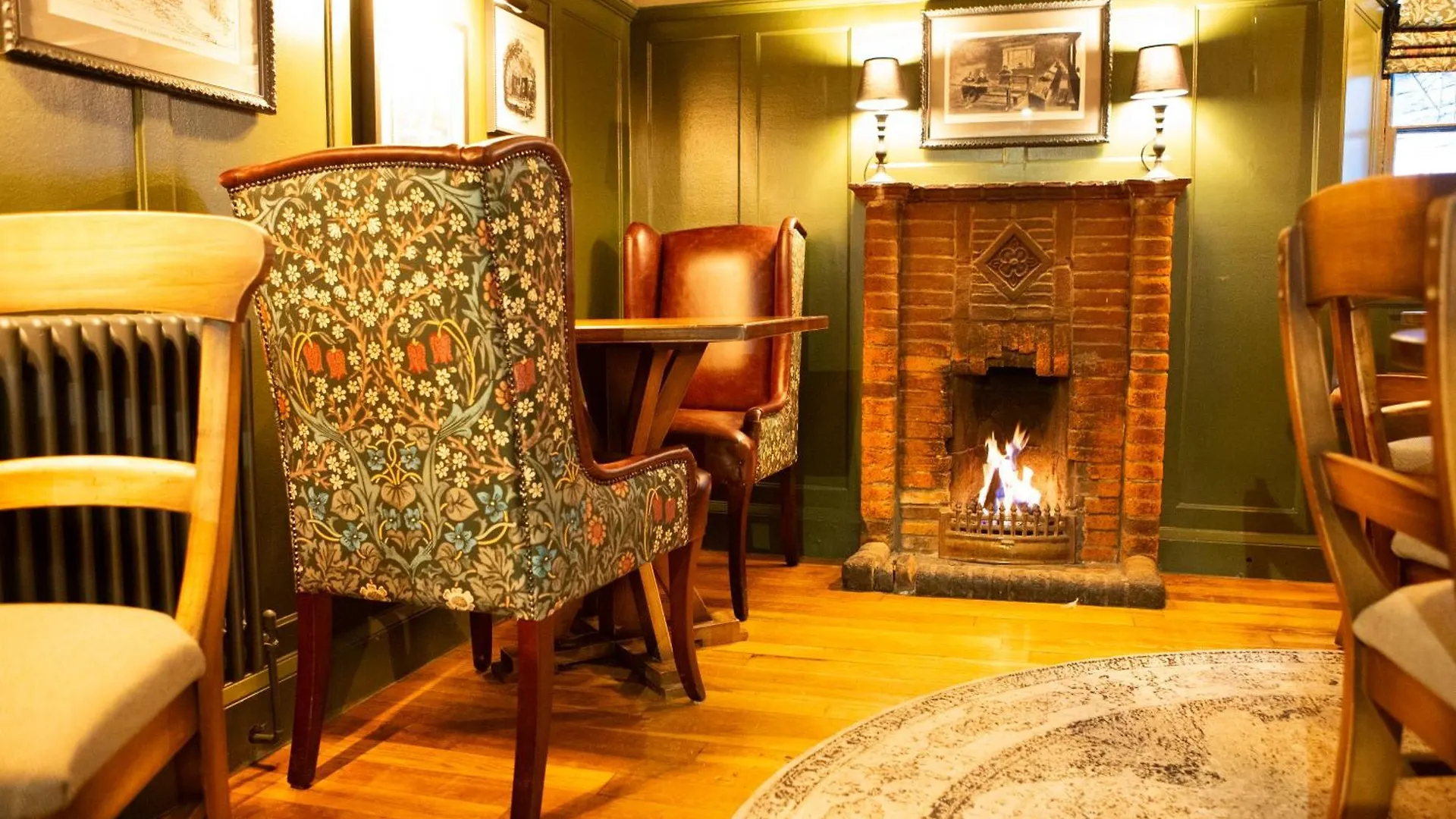 Queens Head & Restaurant Hawkshead