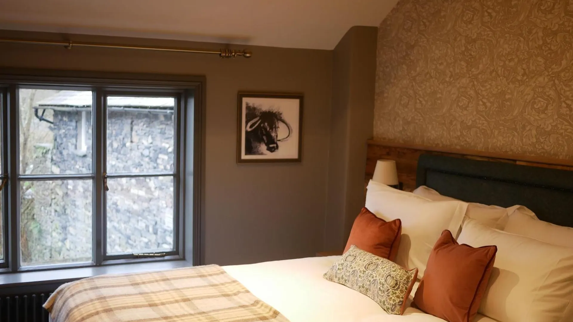 Guest house Queens Head & Restaurant 4*