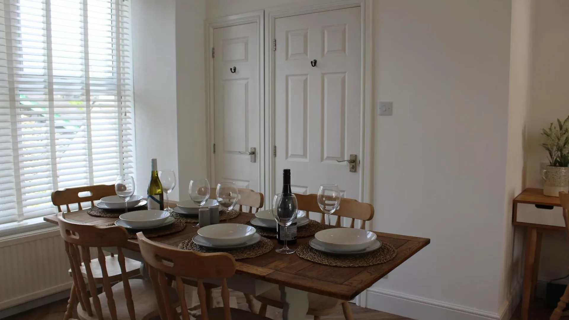 1 Thornbarrow *
