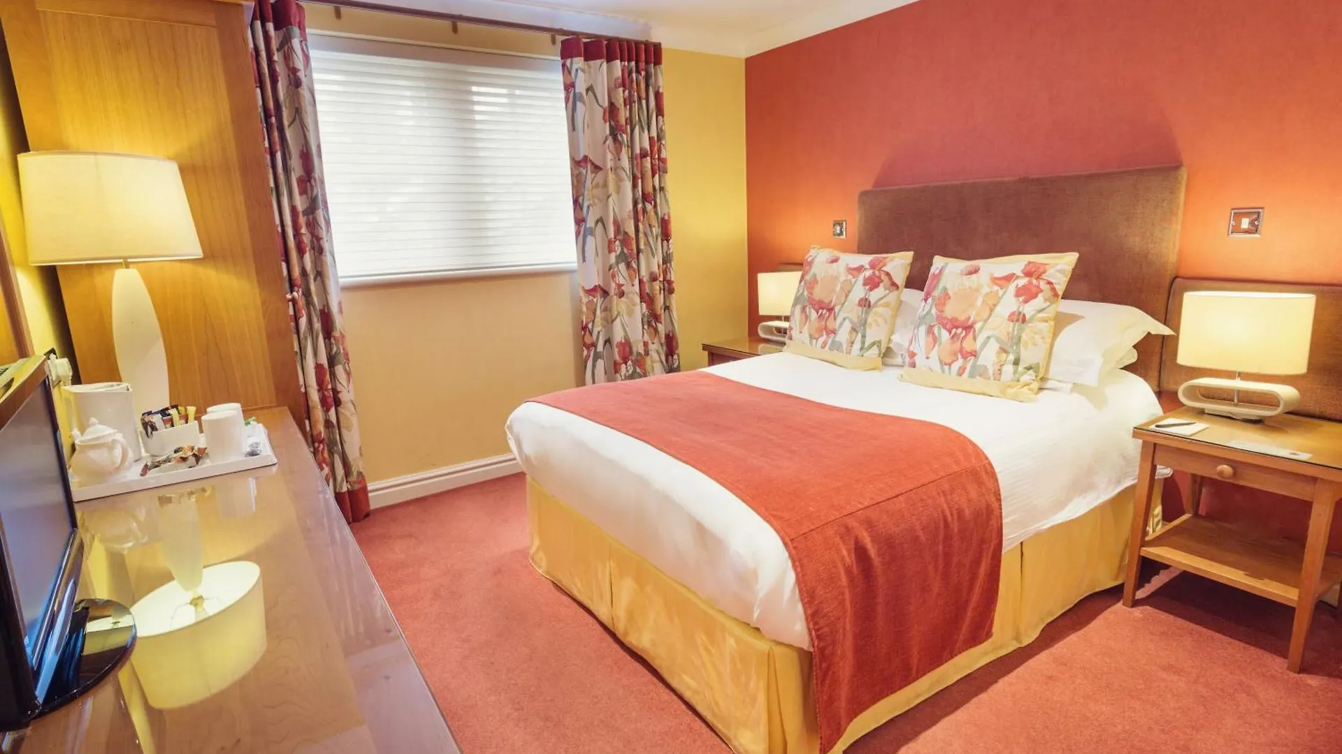 Briery Wood Hotel 4*