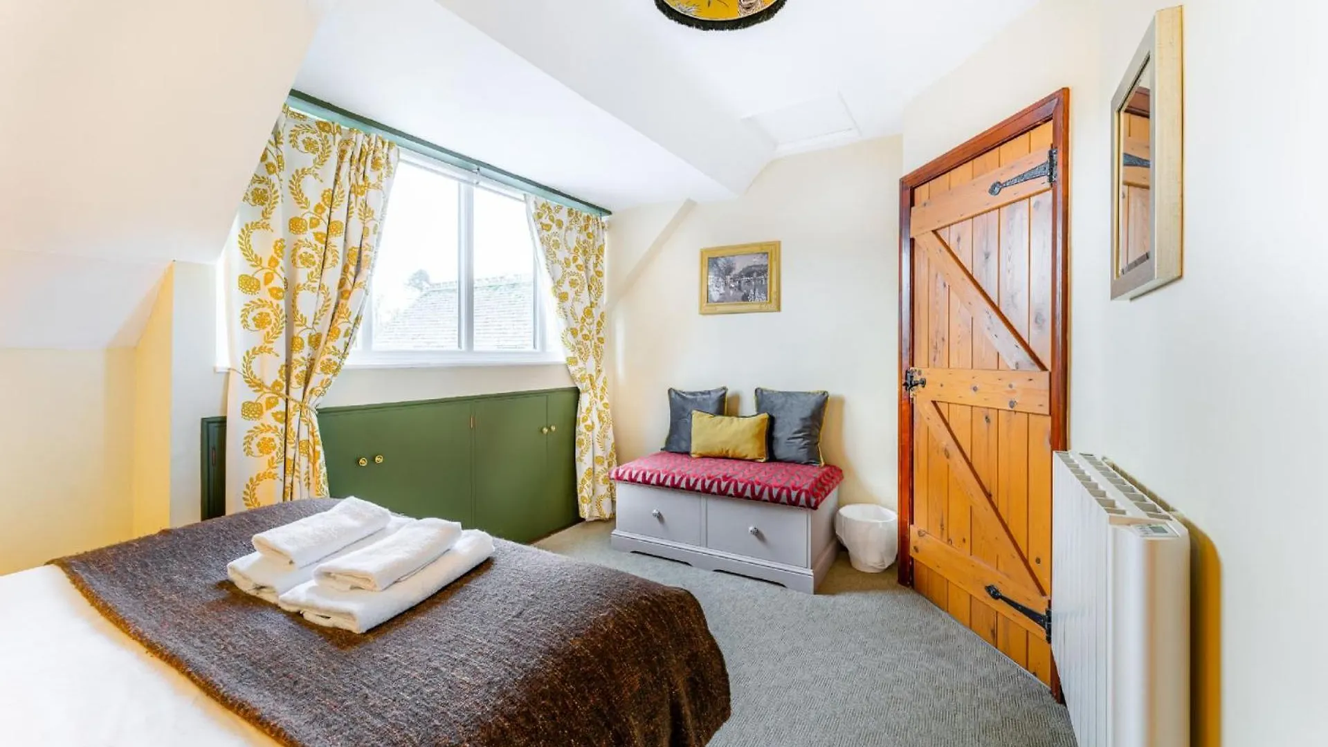 Curlew Close Holiday home *