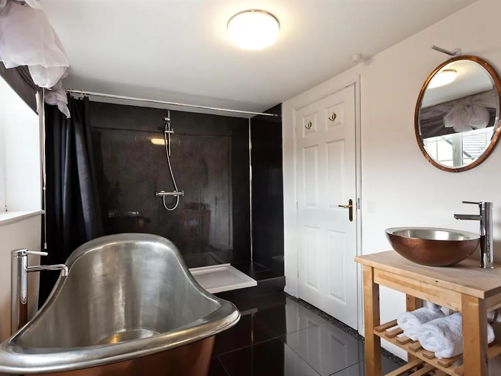 Littlebeck Warren 4*