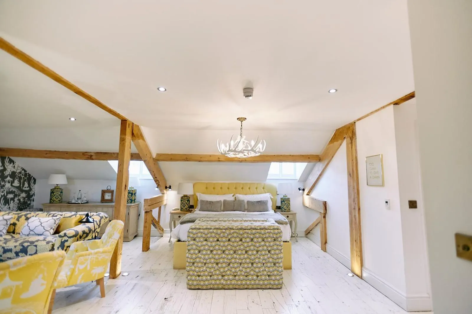 The Swan And 4* Newby Bridge