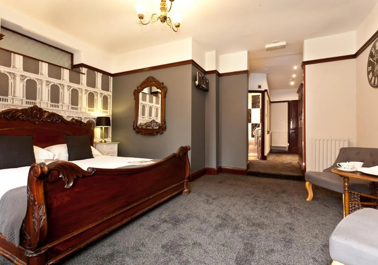 Broadoaks Boutique Country House Гостевой дом Уиндермир