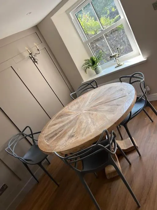 1 The Derry, Luxury 3 Bedroom - Ferienhaus *