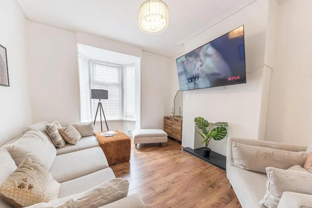 Ferienhaus Luxury Townhouse In