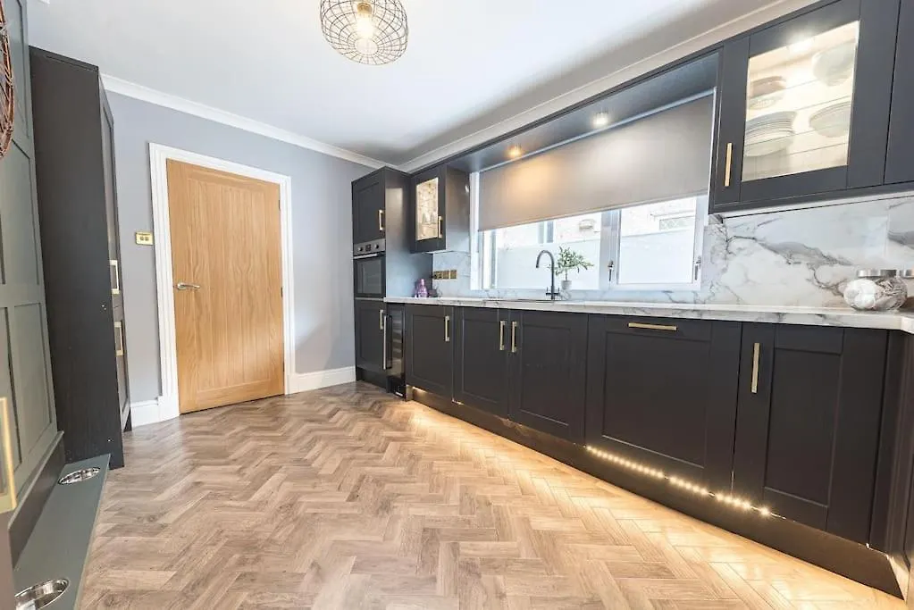 Ferienhaus Luxury Townhouse In *