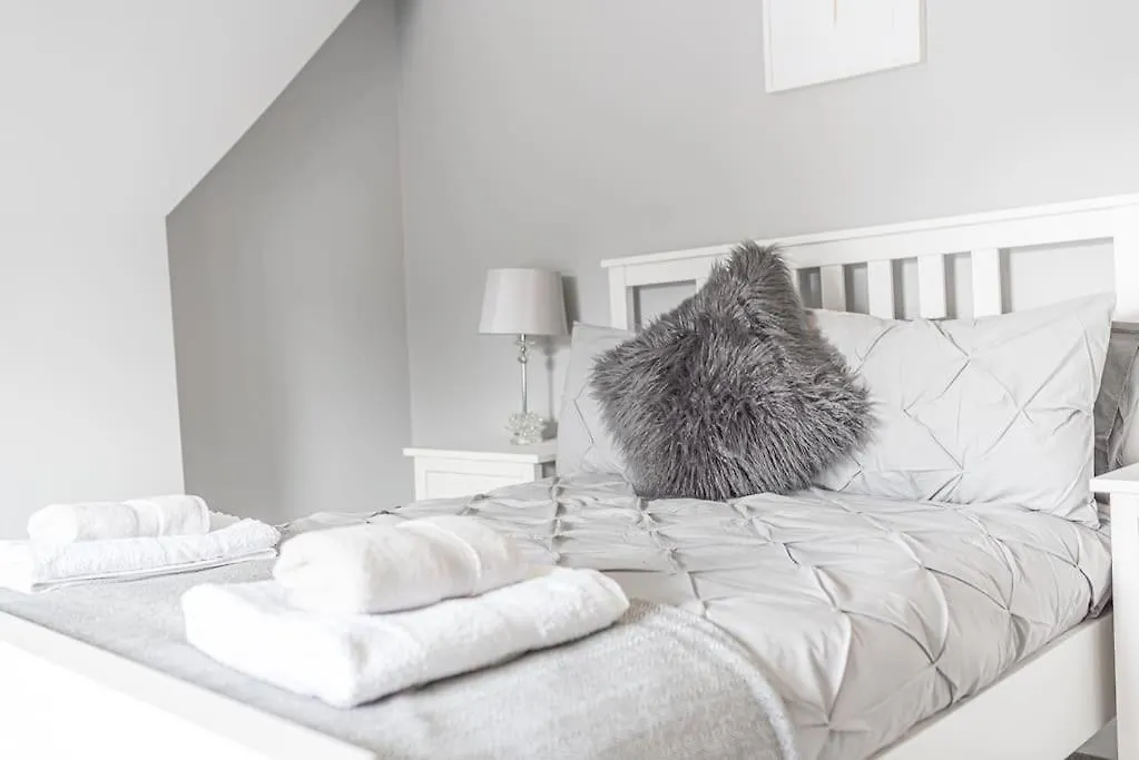 Luxury Townhouse In Ferienhaus *
