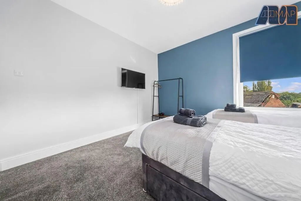 3bed Sleeps 6 *