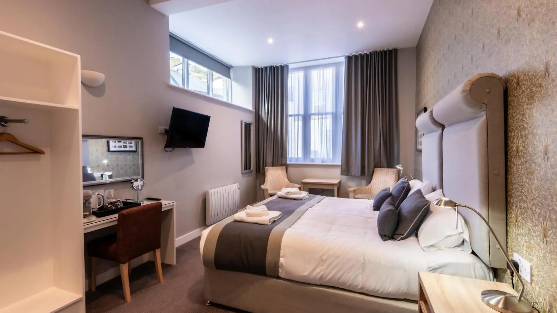The Lamplighter Dining ~ Guest house 3*