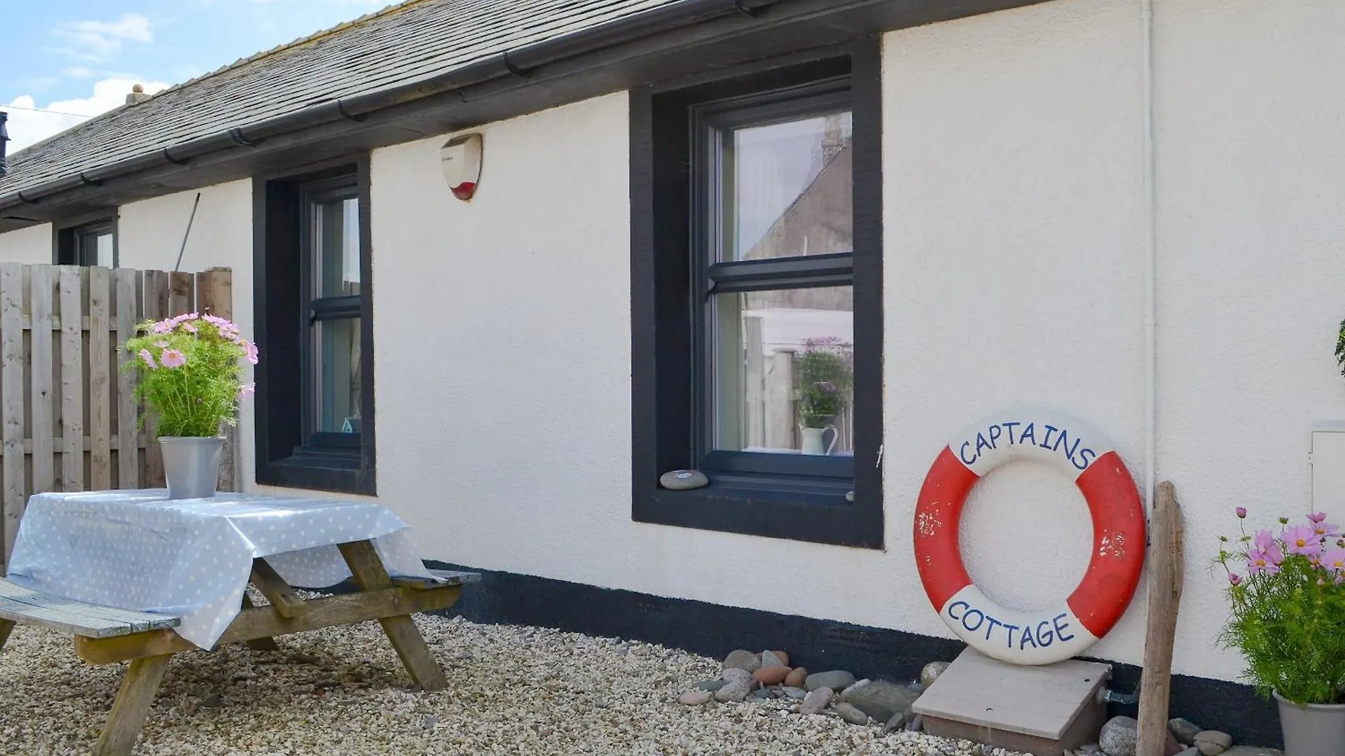Captains Holiday home
