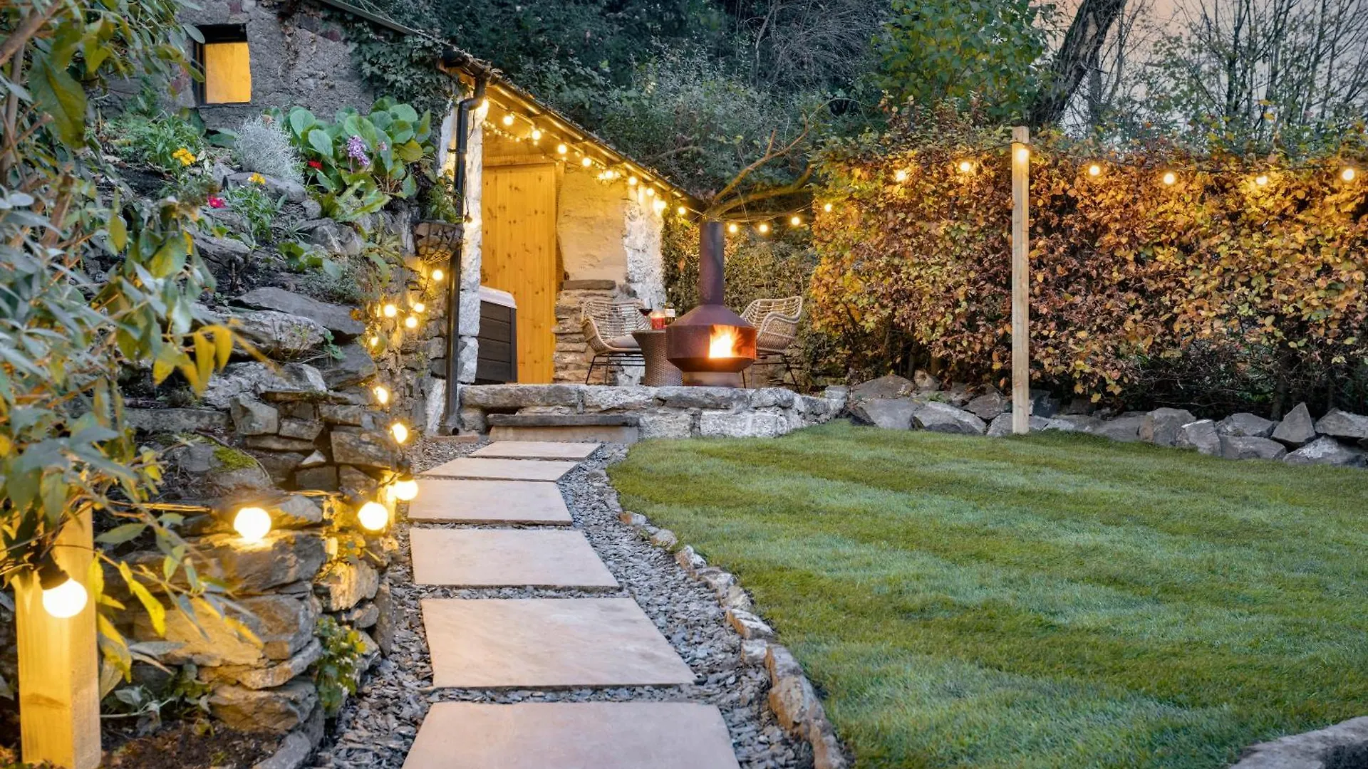 Dom wakacyjny Mead A Tranquil Retreat In The Heart Of The District Lindale