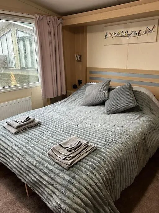 Vakantiehuis Ralfgus 16 Forest Views Caravan Park,moota