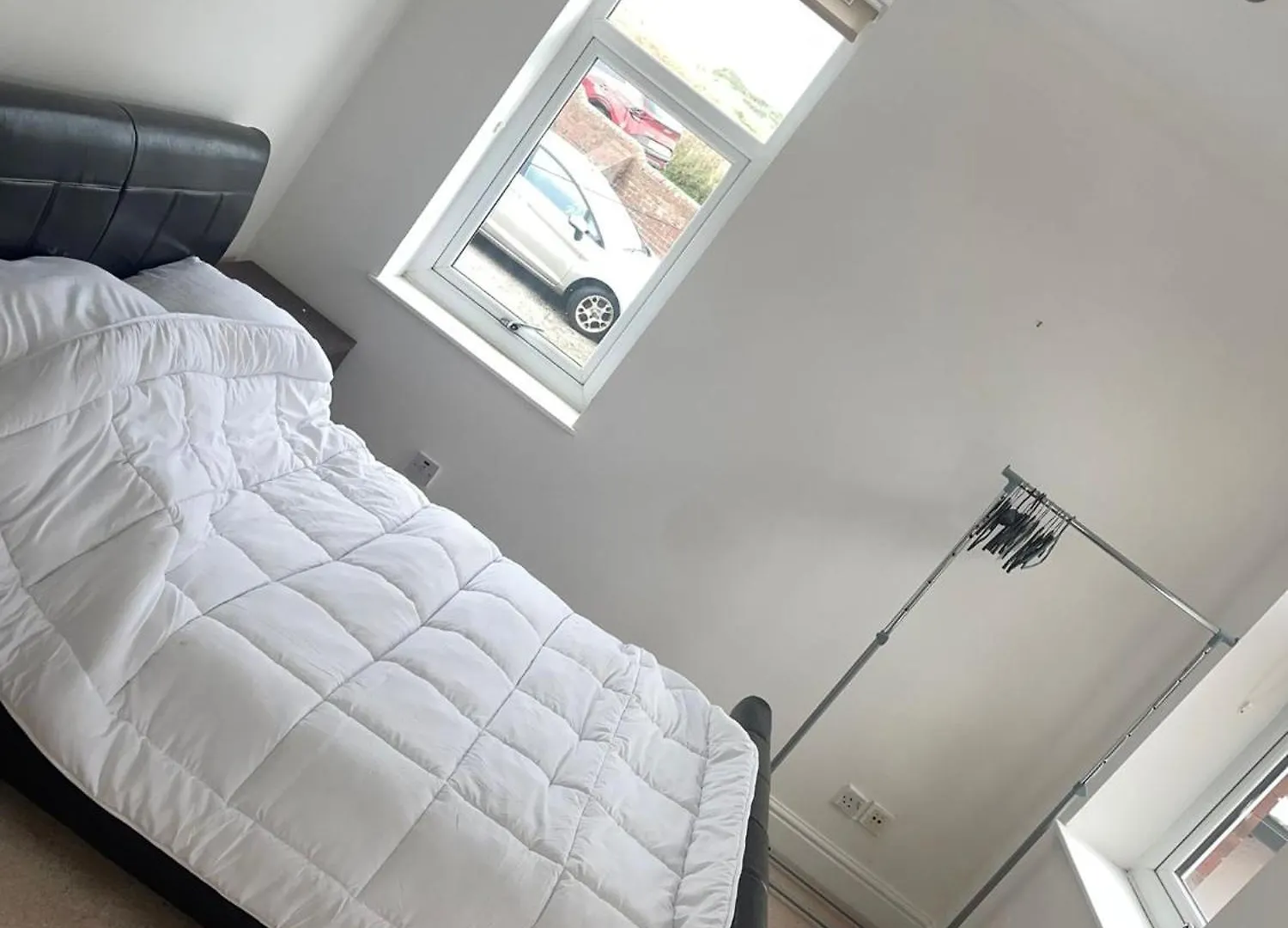 Burnett House Flats * سيسكال