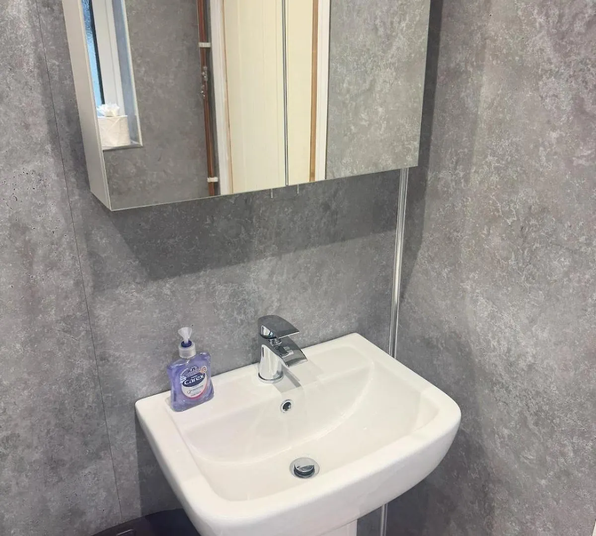 Blackburn Terrace - 2 Bedroom * ووركينجتون