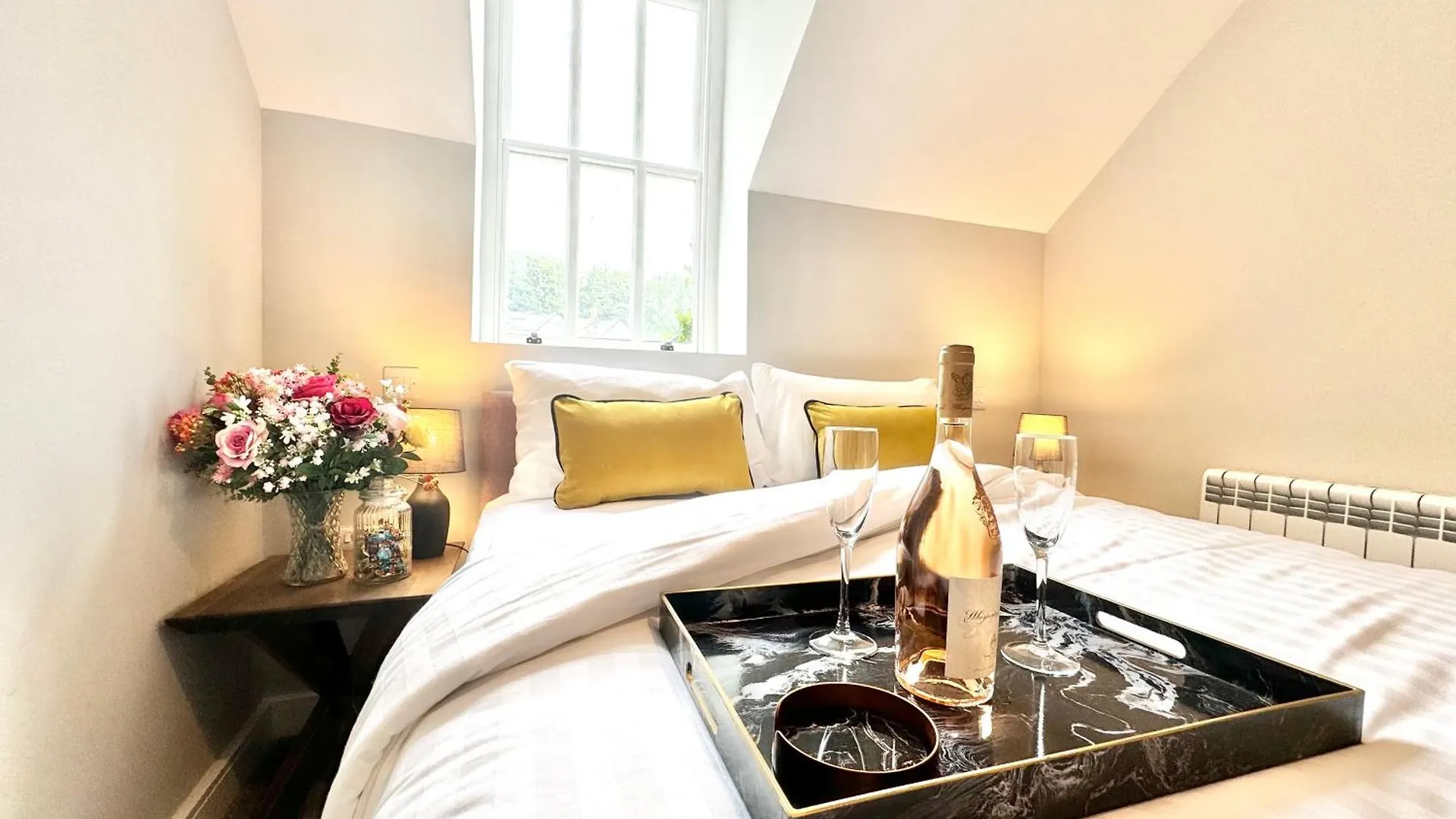 The Queens Nest, 1 - Bed, Sleeps 2, Pets Welcome Lejlighed *