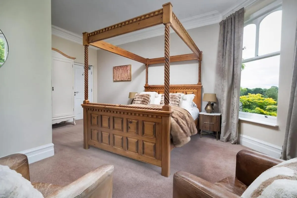 Rosemount X3 Bed Townehouse With Hot Tub & Parking, 度假居 温德米尔