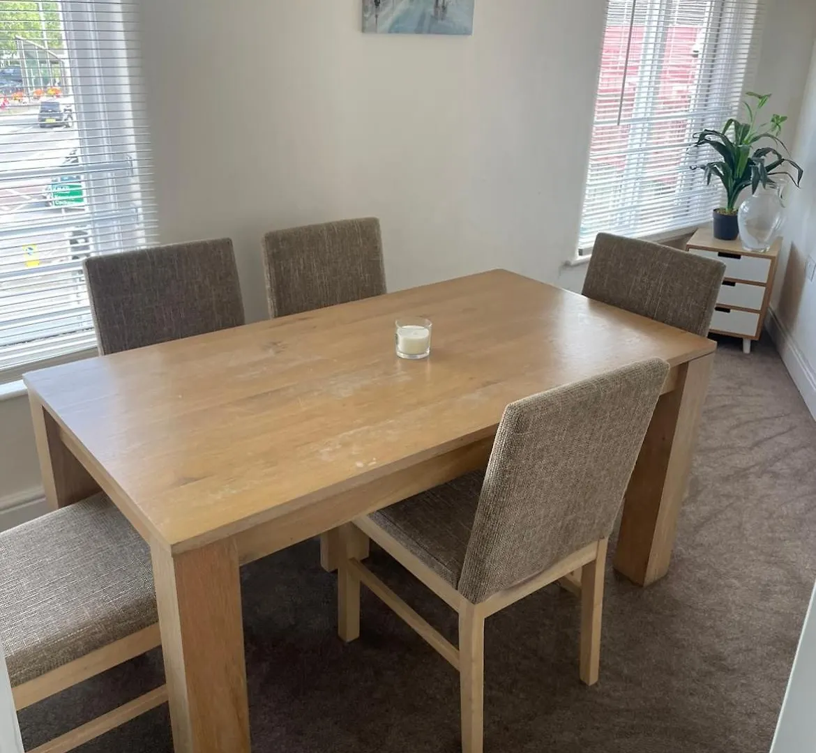 District 2bed * Workington
