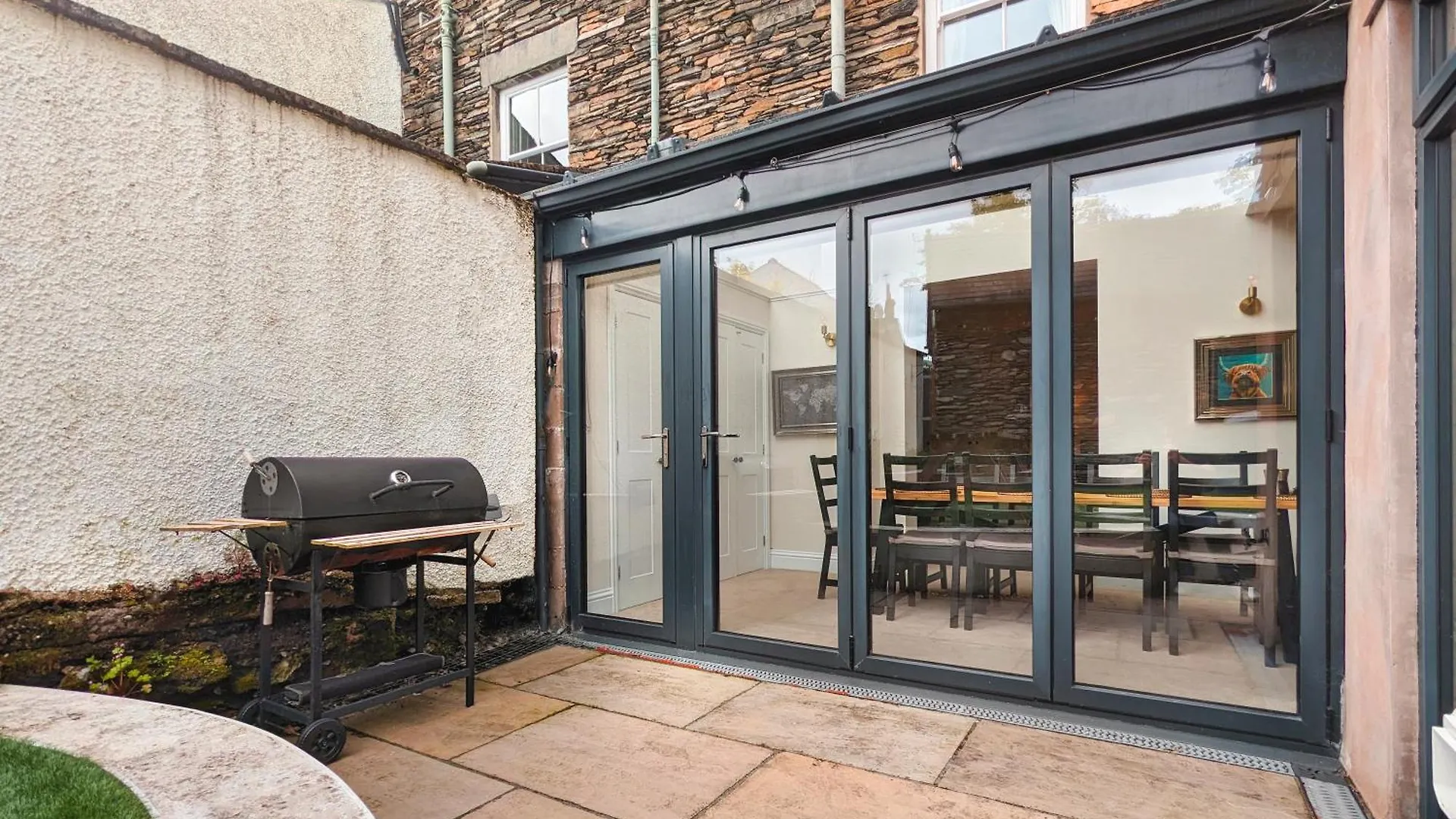 펜션 Rosemount District Townhouse With Hot Tub 윈더미어