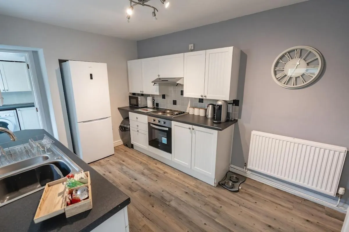 Дом отдыха Delightful 3 Bedroom In *