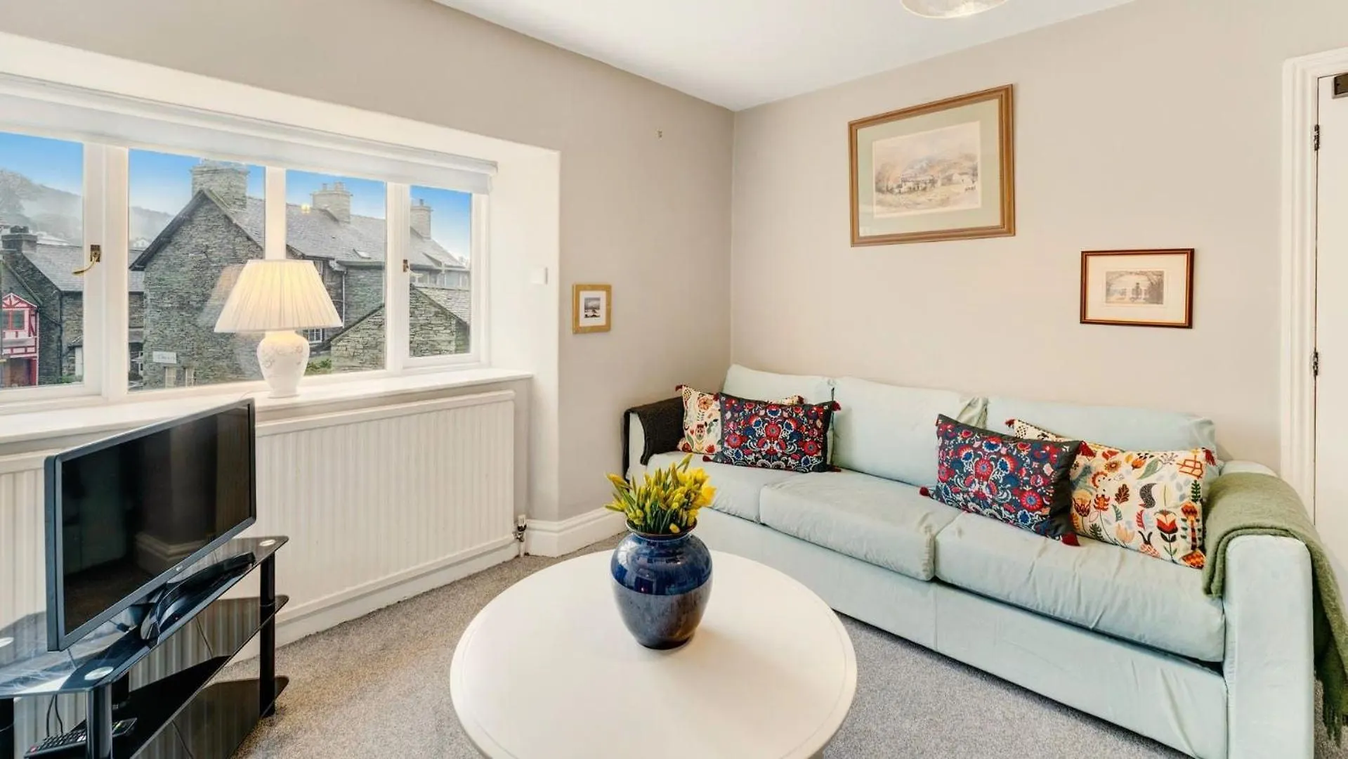3 Swiss Ambleside