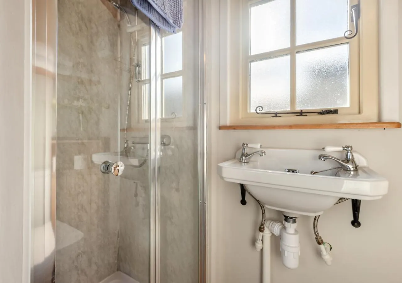 Maes Shepherds Hut Holiday home Uldale
