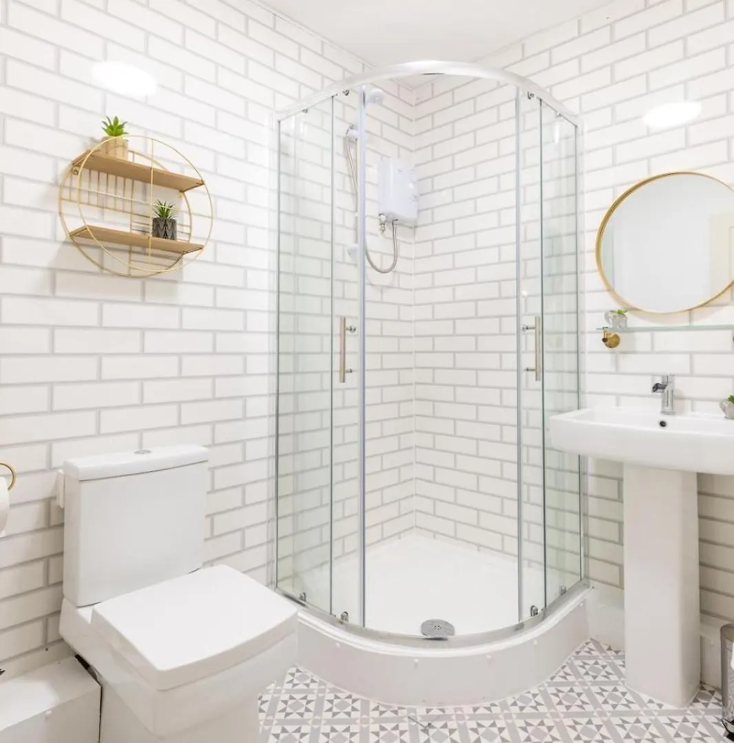 Retreat - Sleeps 2 - Cosy Escape * Whitehaven