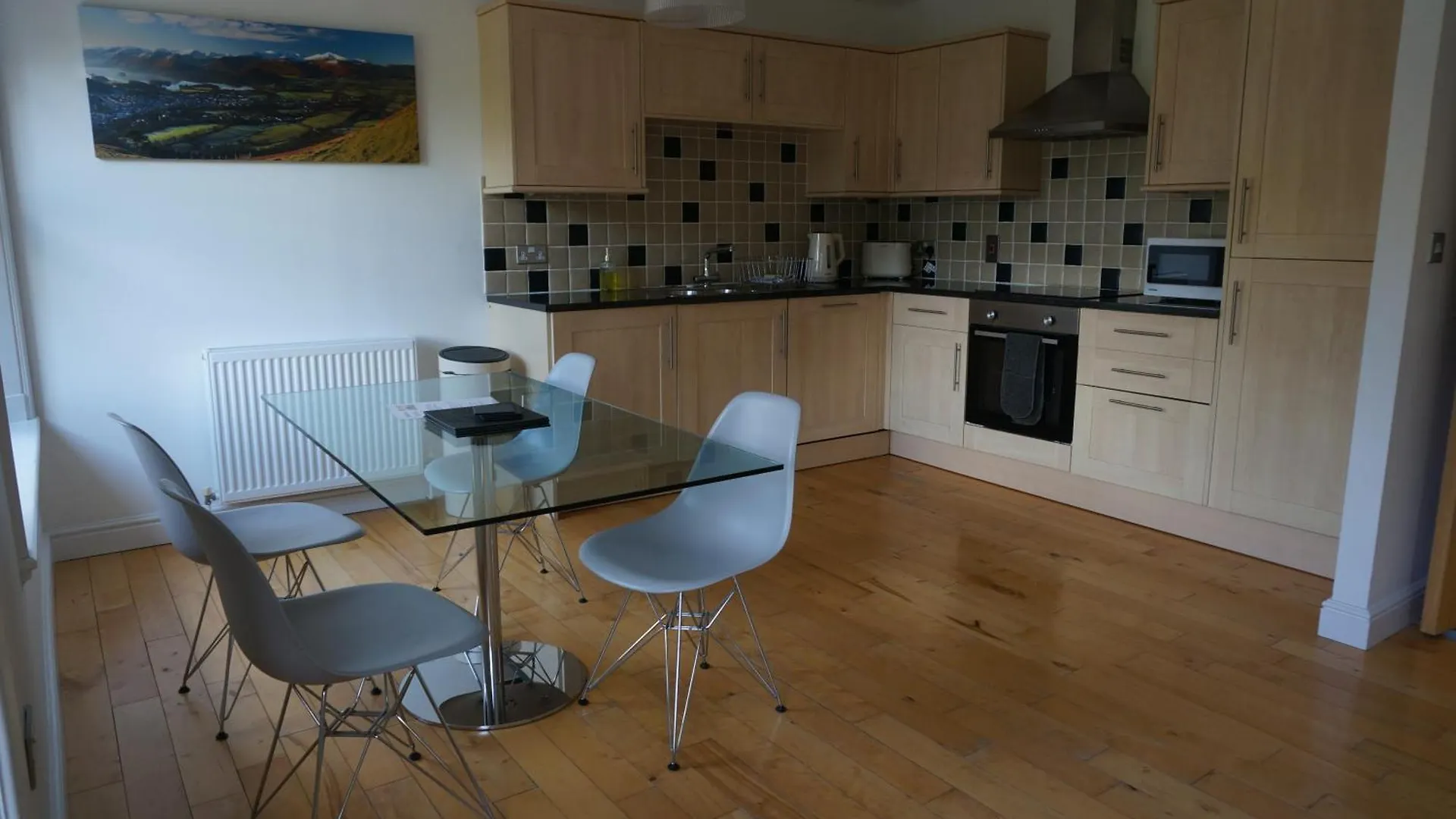 Chaucer View, Chaucer House Apts Апартаменты