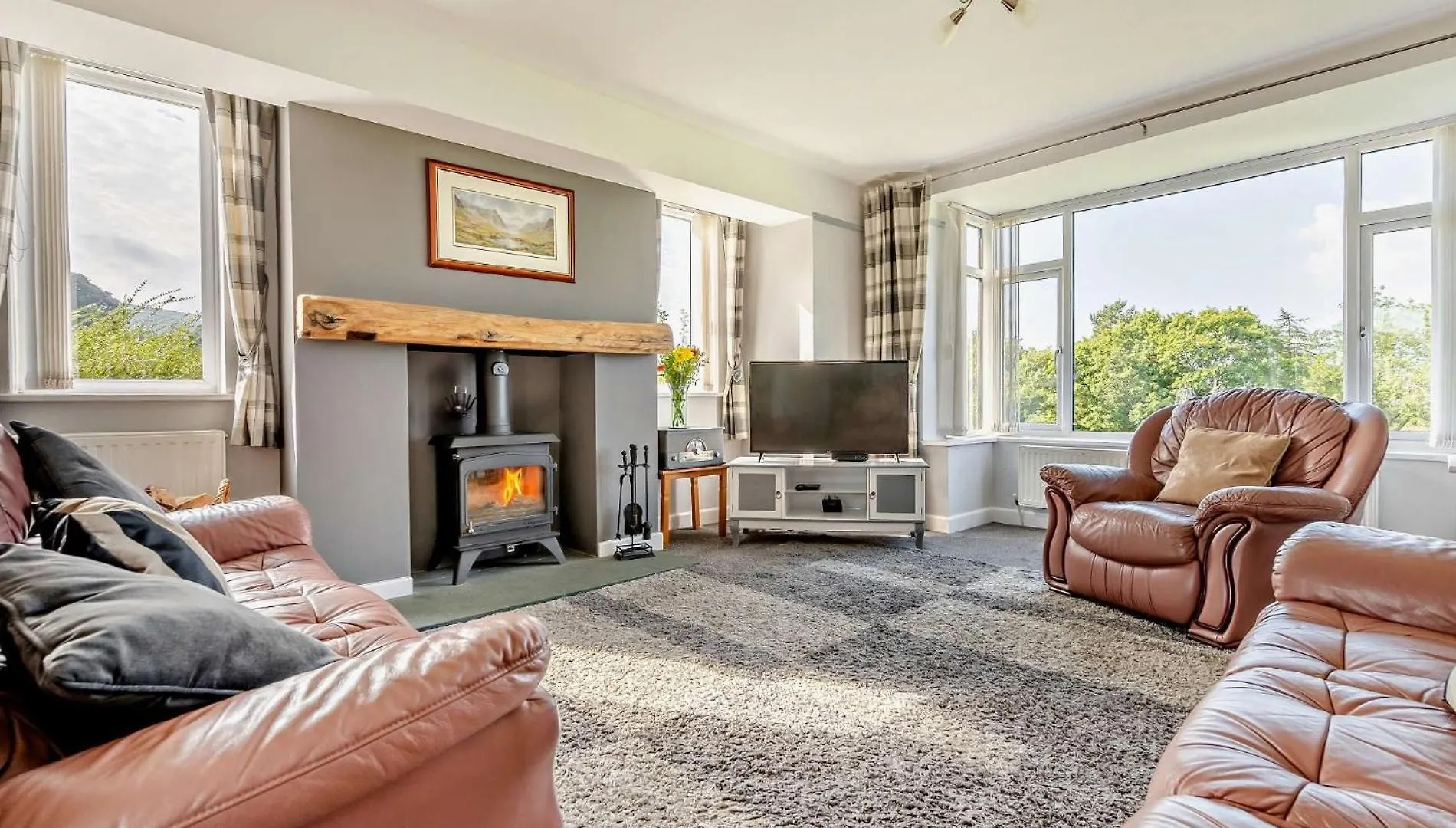 3 Bed In Keswick 93202 *