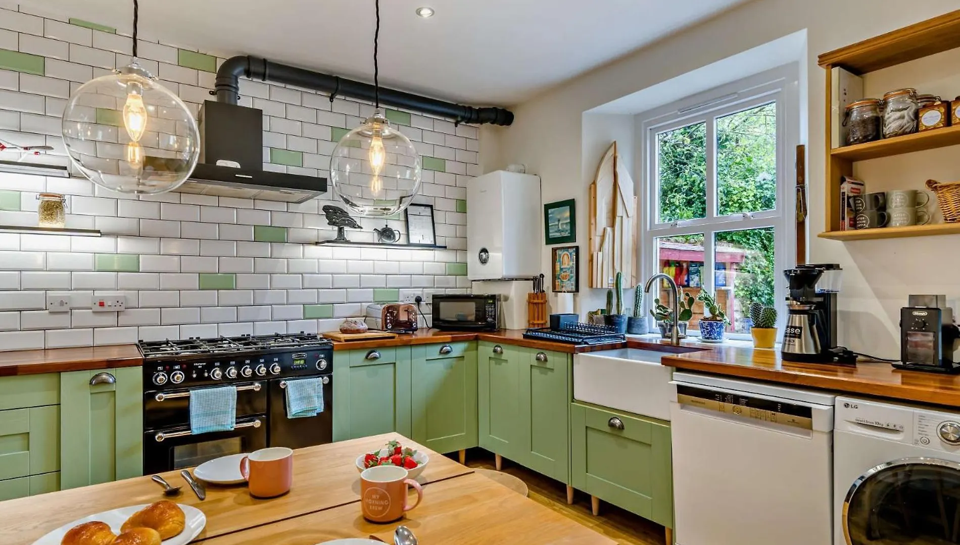 펜션 3 Bed In 94928 *