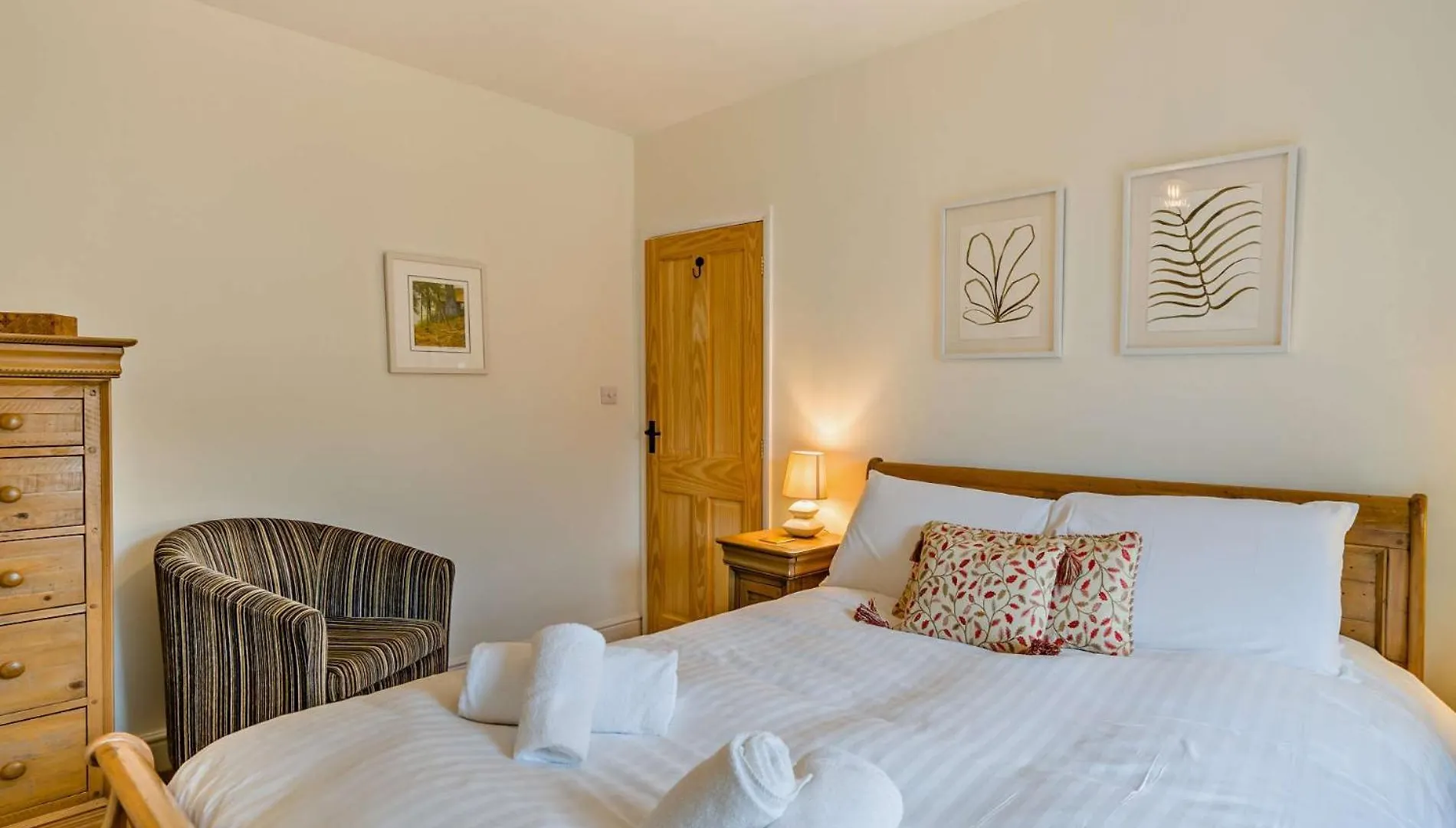 3 Bed In 94928