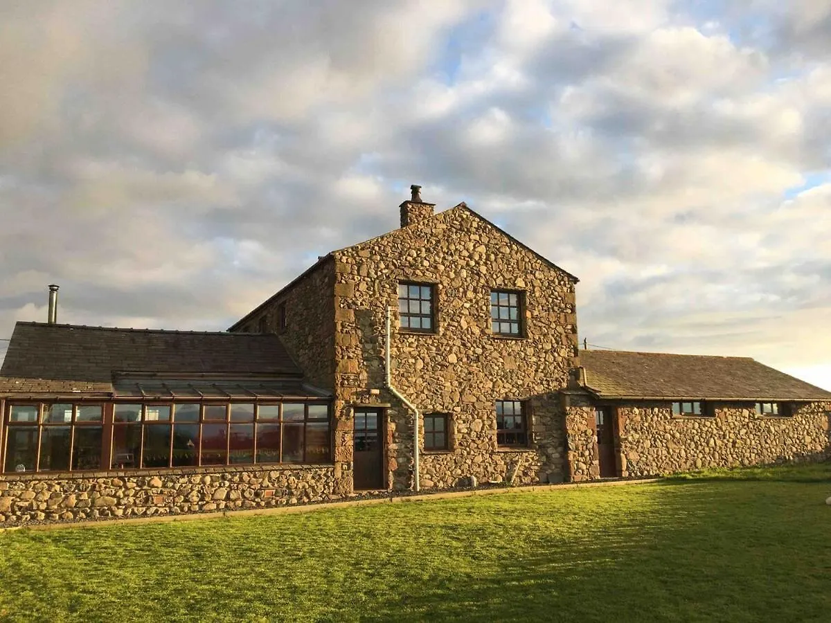 Unique Schoolhouse In The Peaceful Western Lakes Feriehus *
