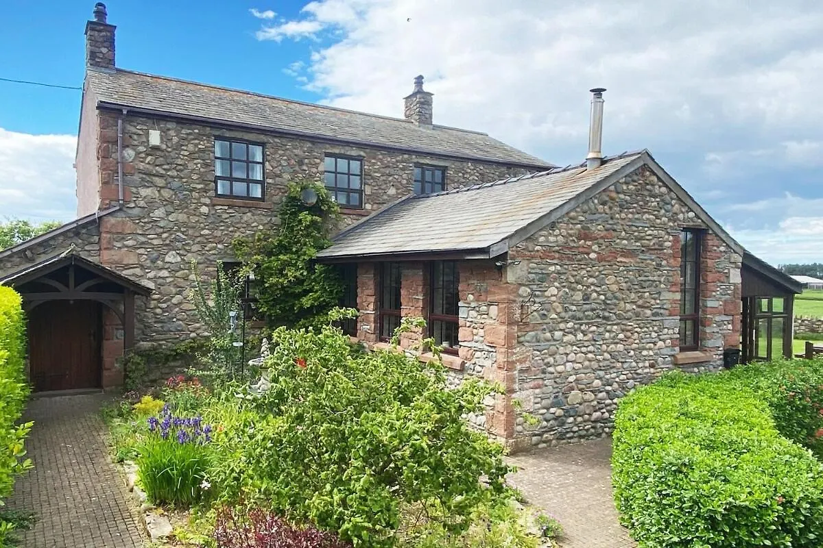 Feriehus Unique Schoolhouse In The Peaceful Western Lakes Bootle (Cumbria)