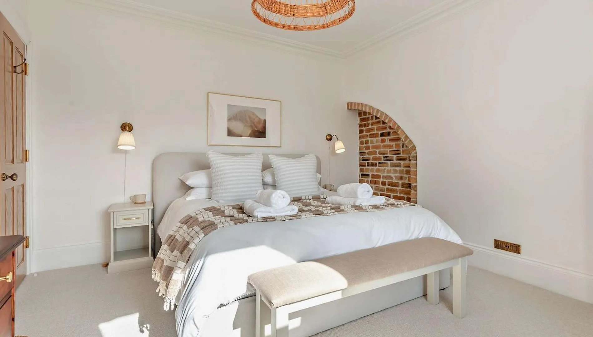 6 Bed In 94361 度假居