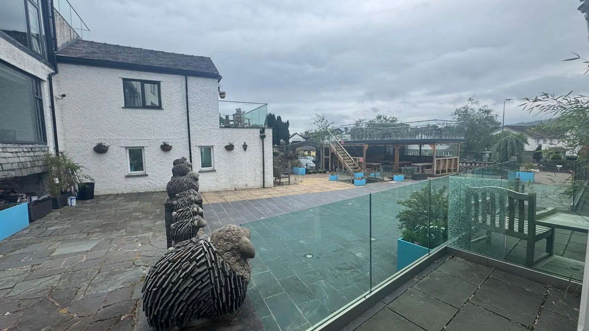 Hotel & - Stylish With Breathtaking Views - Longer, Save Ambleside