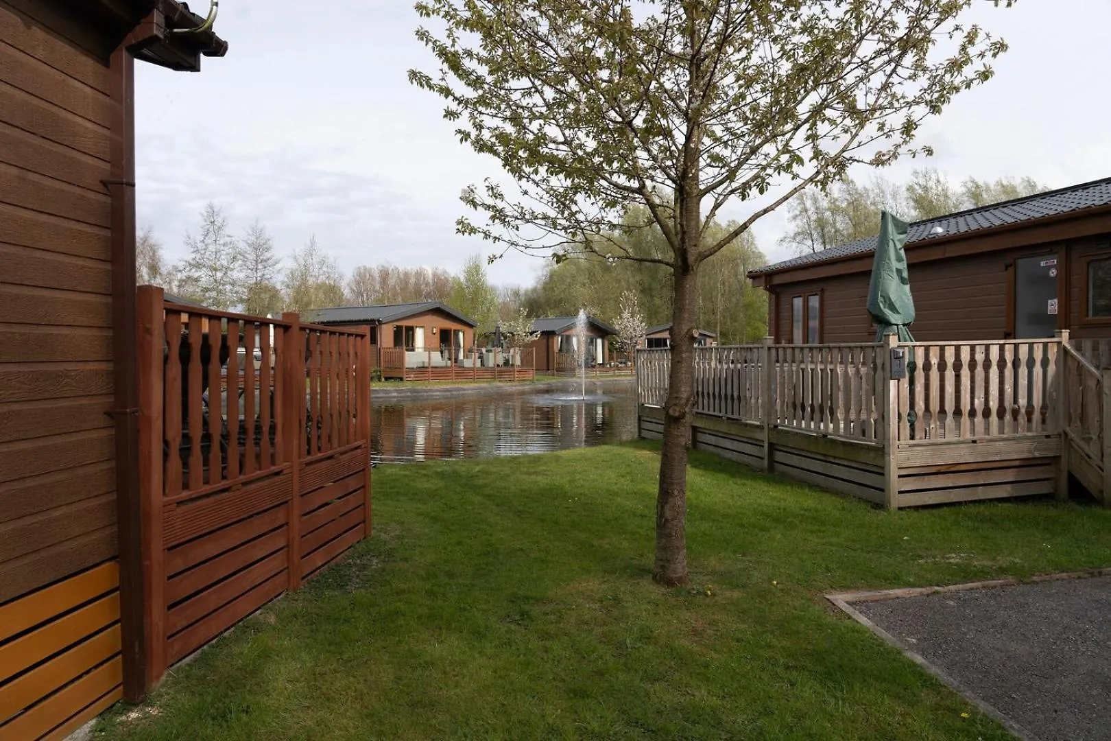 Bittern Lodge: 3bd Retreat In South Lakeland Park * Borwick